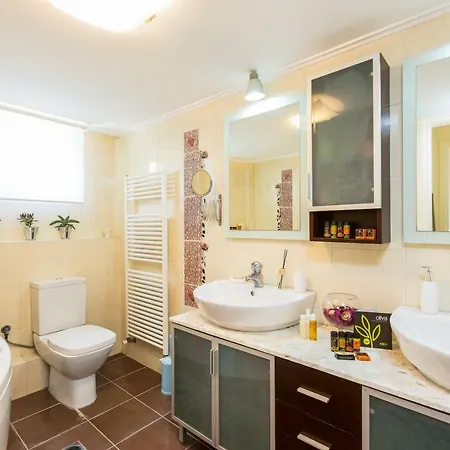 Elytis Panoramic View Apartamento *