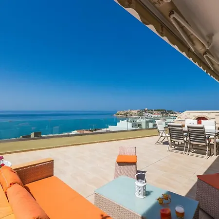 Elytis Panoramic View דירה