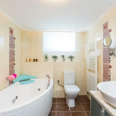 Elytis Panoramic View Ретимно