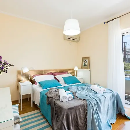 Elytis Panoramic View Апартаменти *